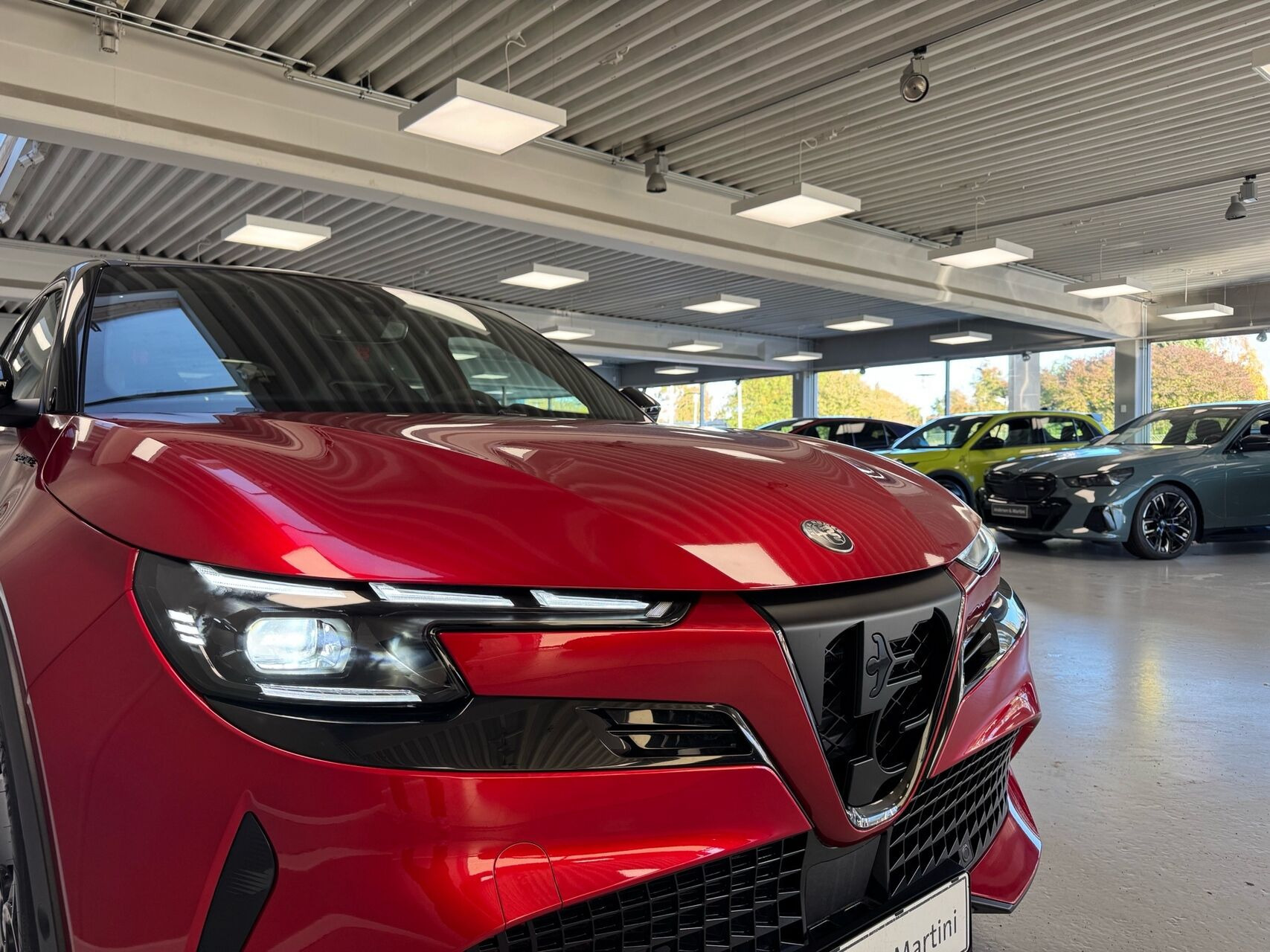 Rød Alfa Romeo Junior fra 2024