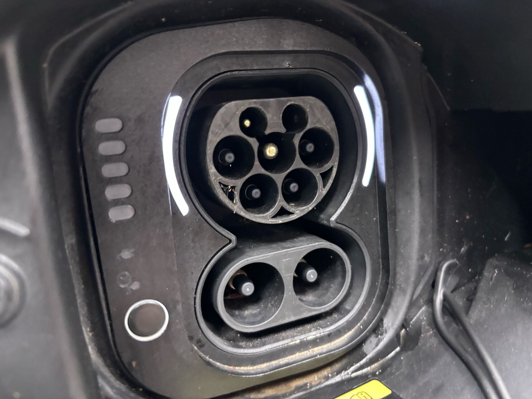 Hvid Fiat 500e fra 2023