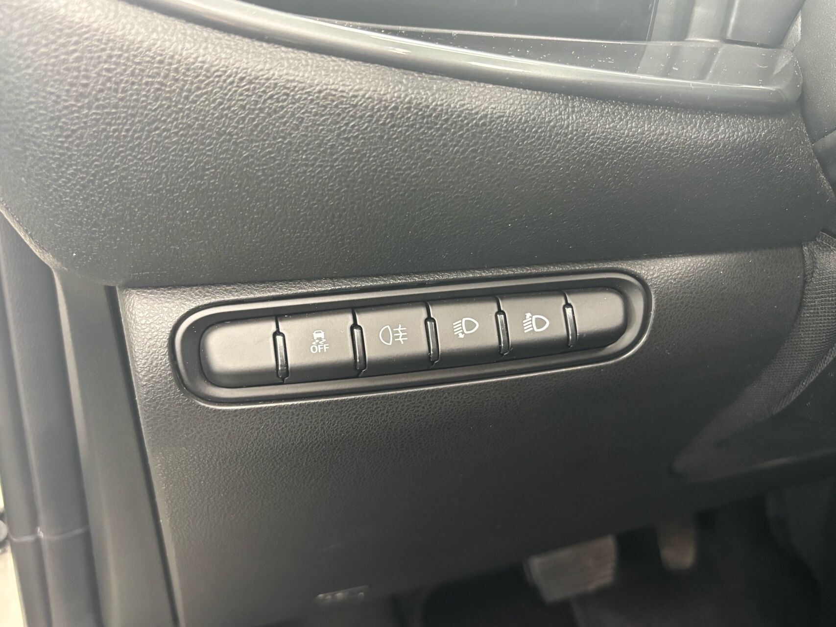 Hvid Fiat 500e fra 2023
