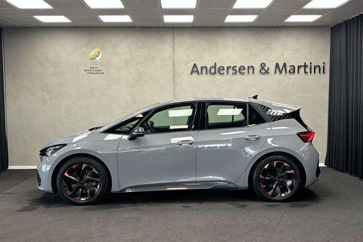 Grå Cupra Born fra 2023