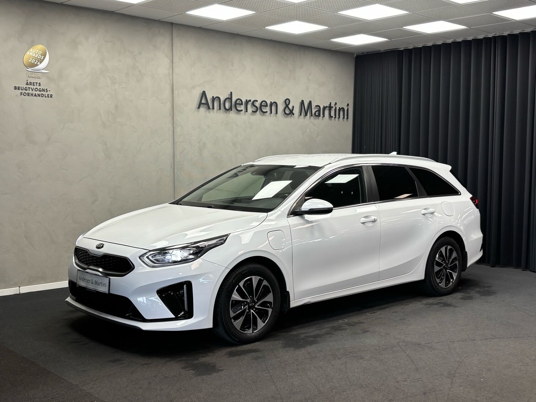 Kia Ceed 1,6 SW GDI PHEV  Plugin-hybrid Comfort m/Upgrade DCT 141HK Stc 6g Aut.