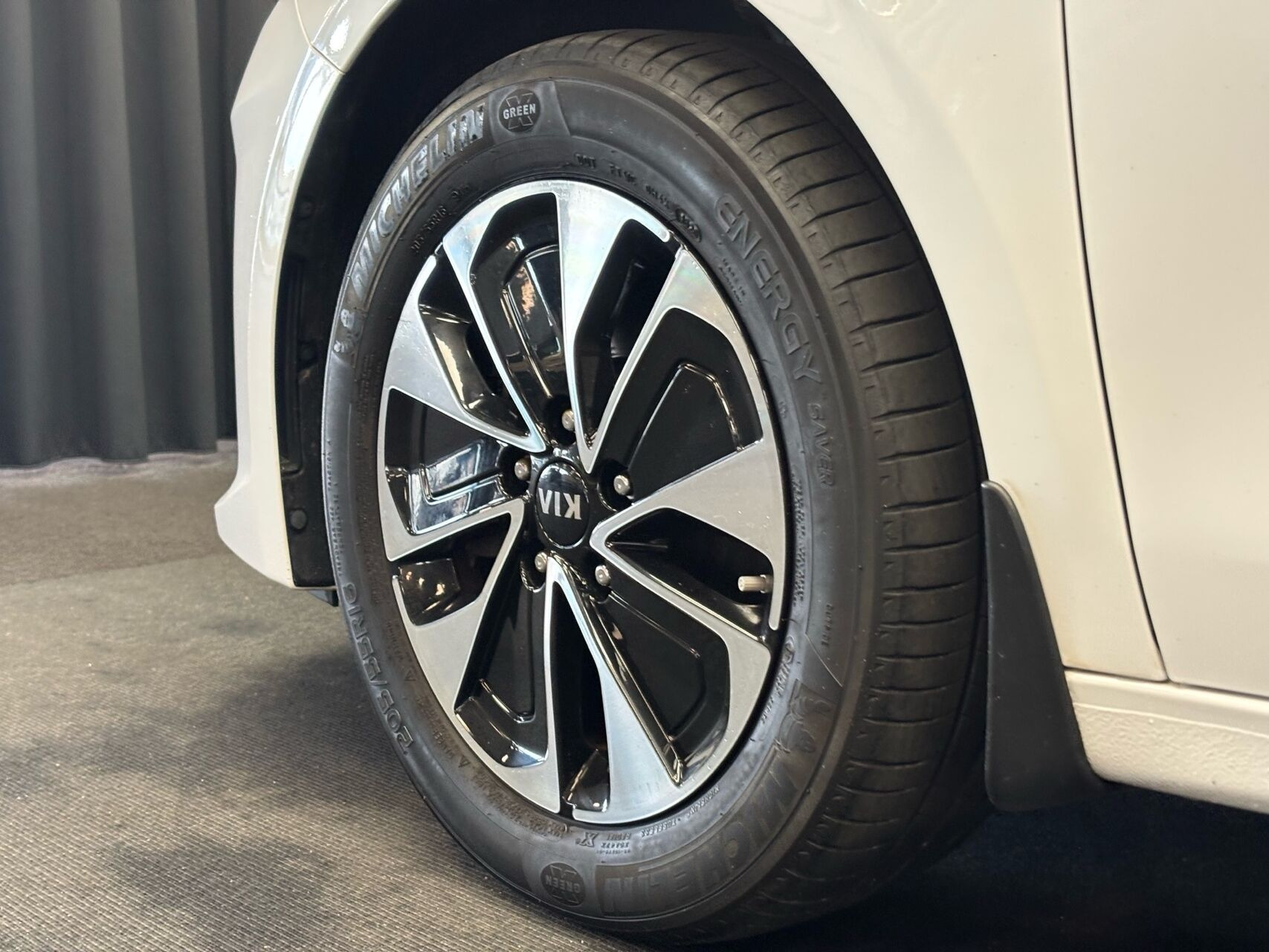 Hvid Kia Ceed fra 2020