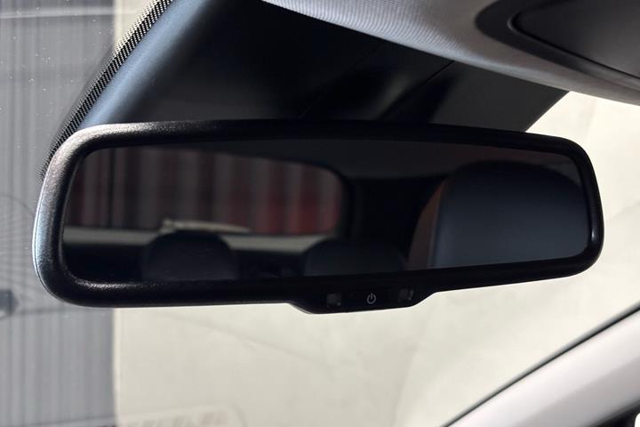 Hvid Kia Ceed fra 2020
