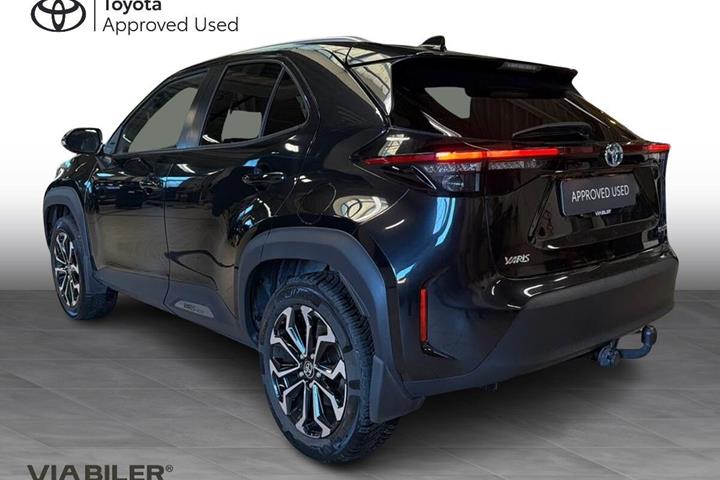 Sort Toyota Yaris Cross fra 2022