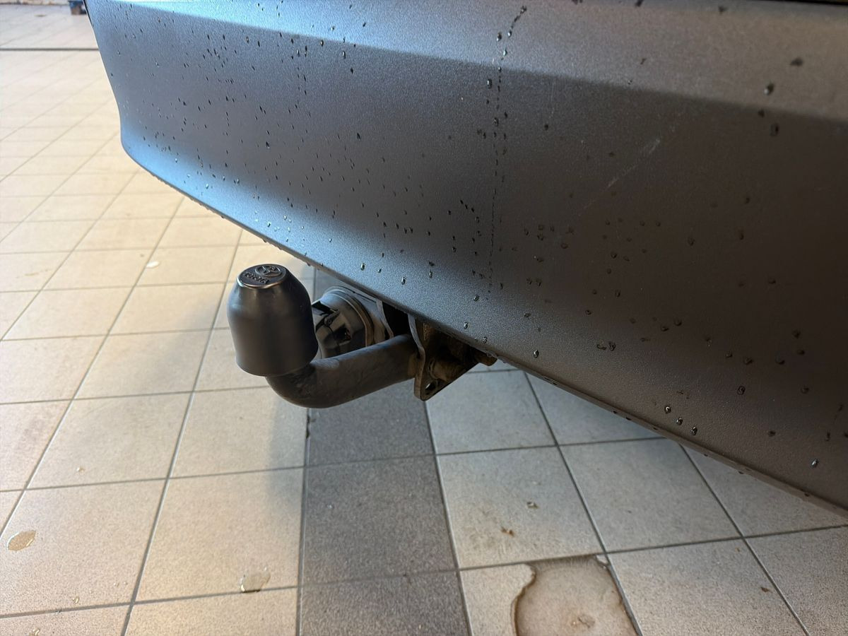 Sort Toyota Yaris Cross fra 2022