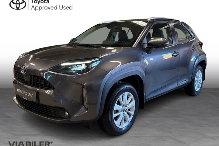 Grå Toyota Yaris Cross fra 2022