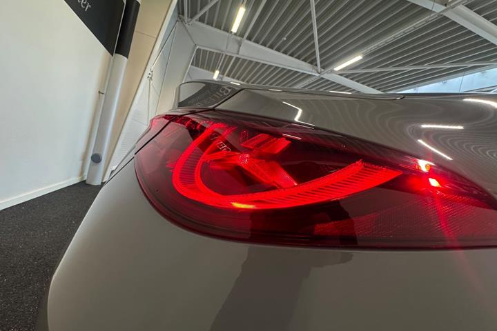 Grå Mercedes CLA250+ fra 2026