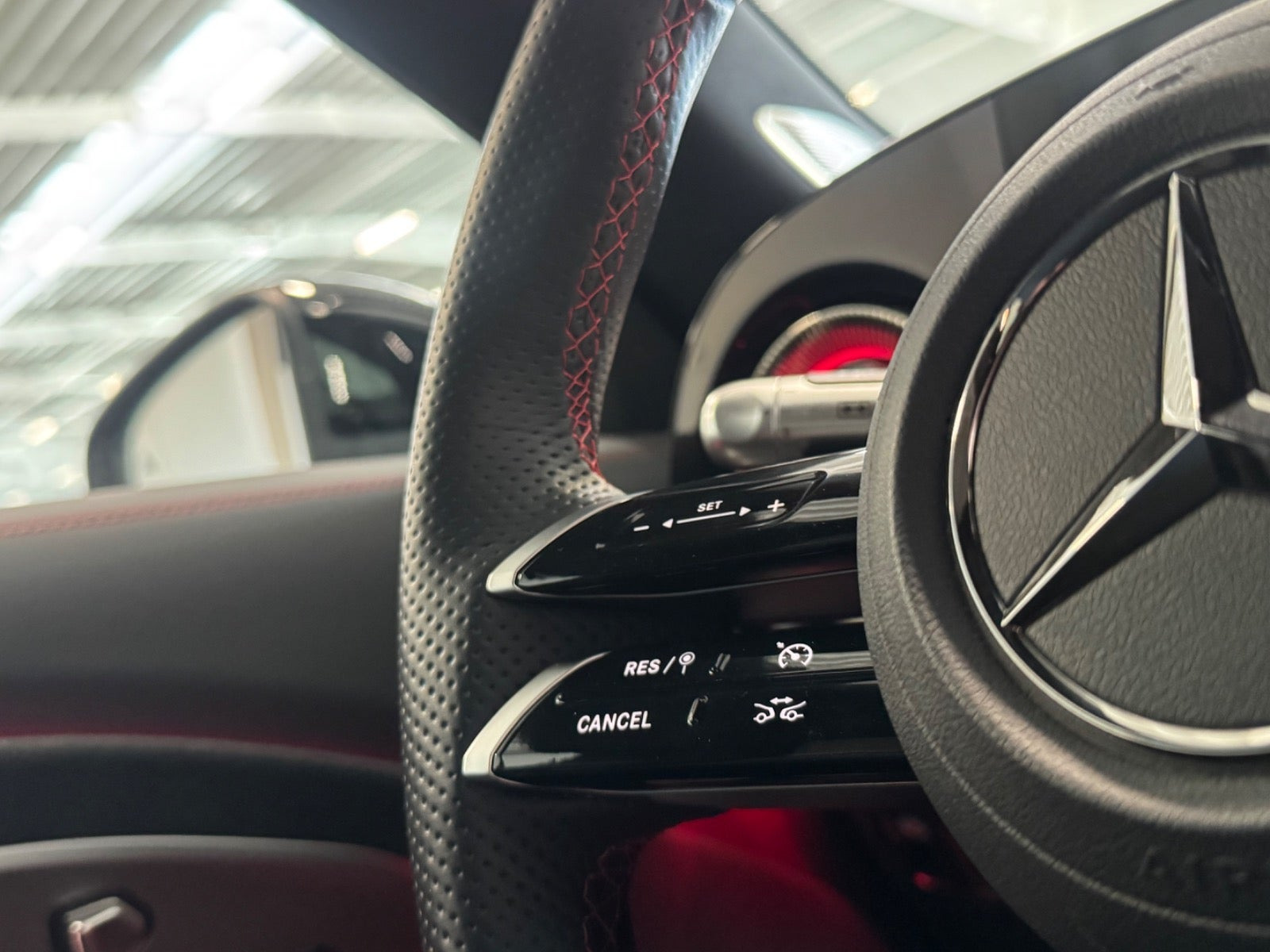 Grå Mercedes CLA250+ fra 2026