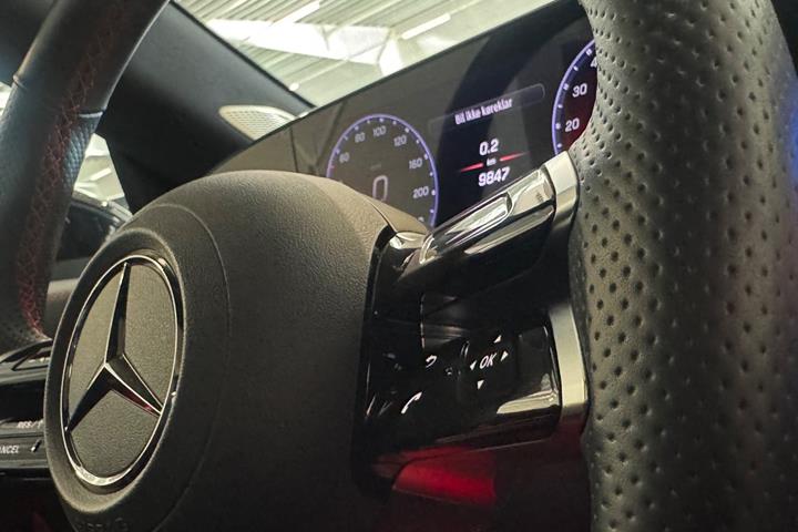 Grå Mercedes CLA250+ fra 2026