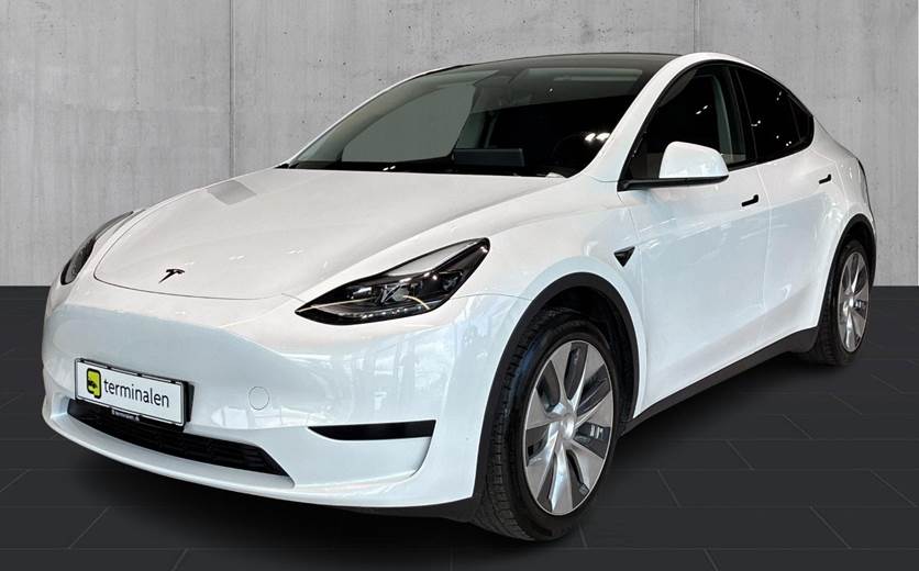 Tesla Model Y RWD