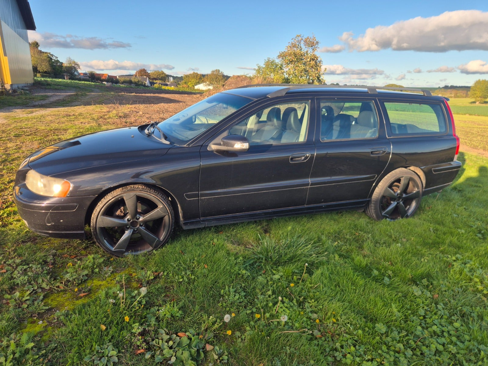 Sort Volvo V70 fra 2007