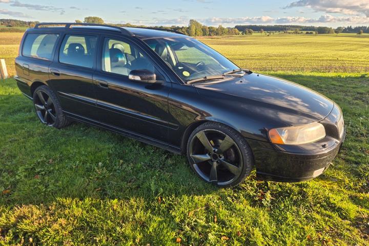 Sort Volvo V70 fra 2007