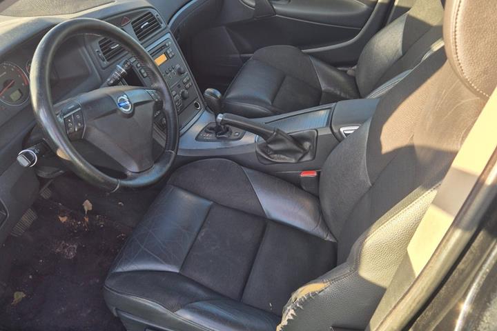 Sort Volvo V70 fra 2007