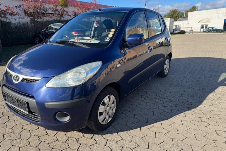 Rød Hyundai i10 fra 2009