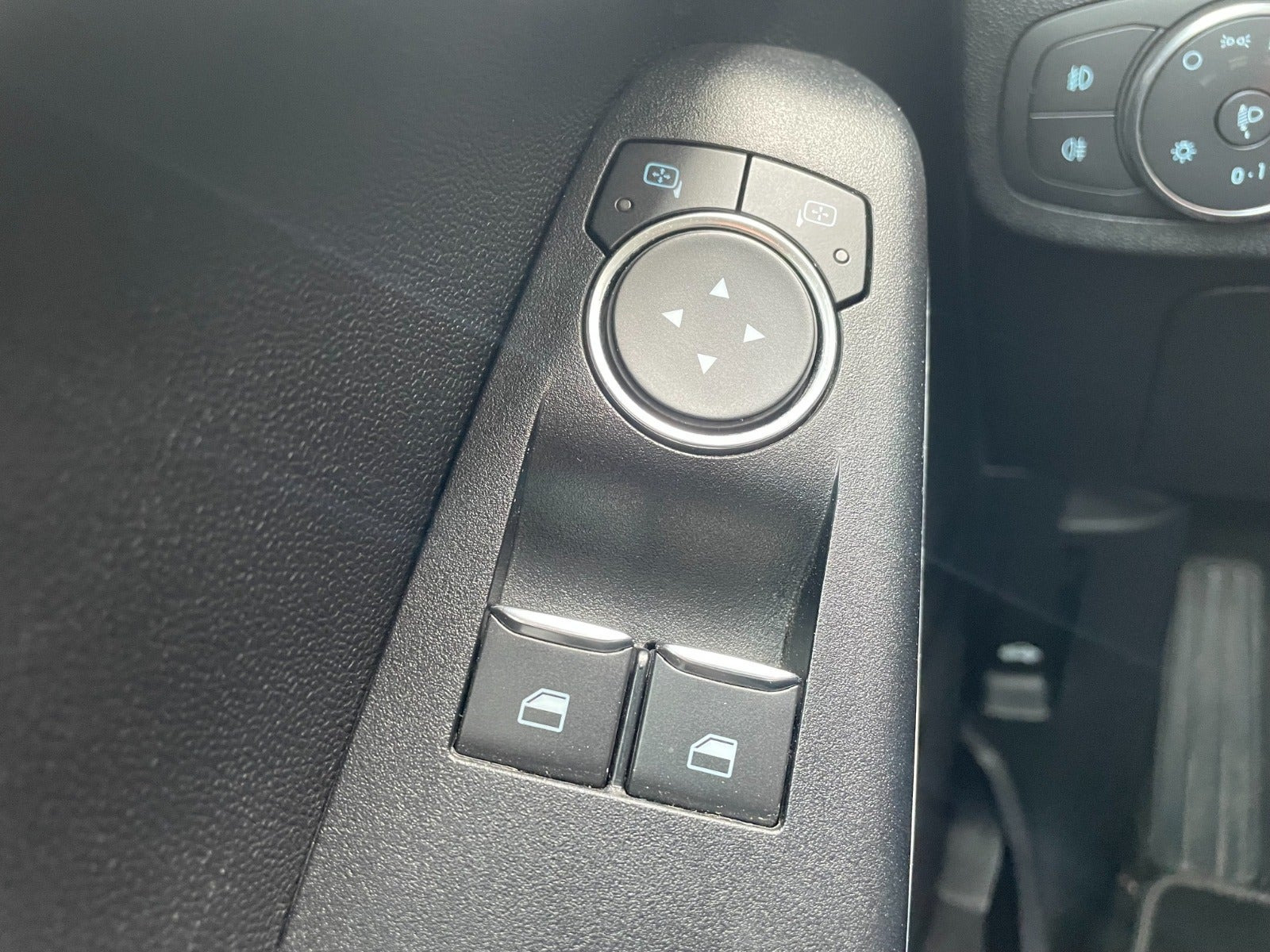 Sølv Ford Fiesta fra 2018