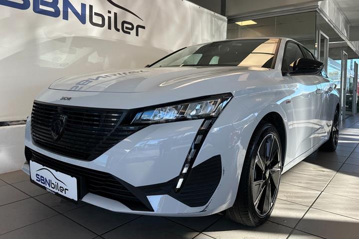 Hvid Peugeot E-308 fra 2025