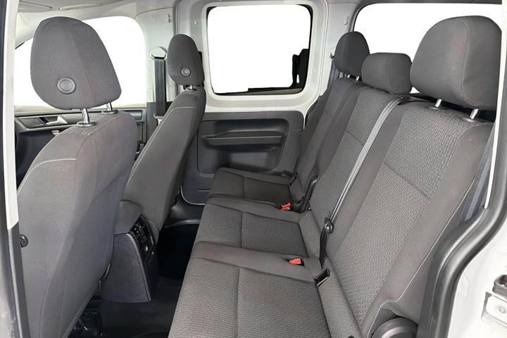 Hvid VW Caddy Maxi fra 2020