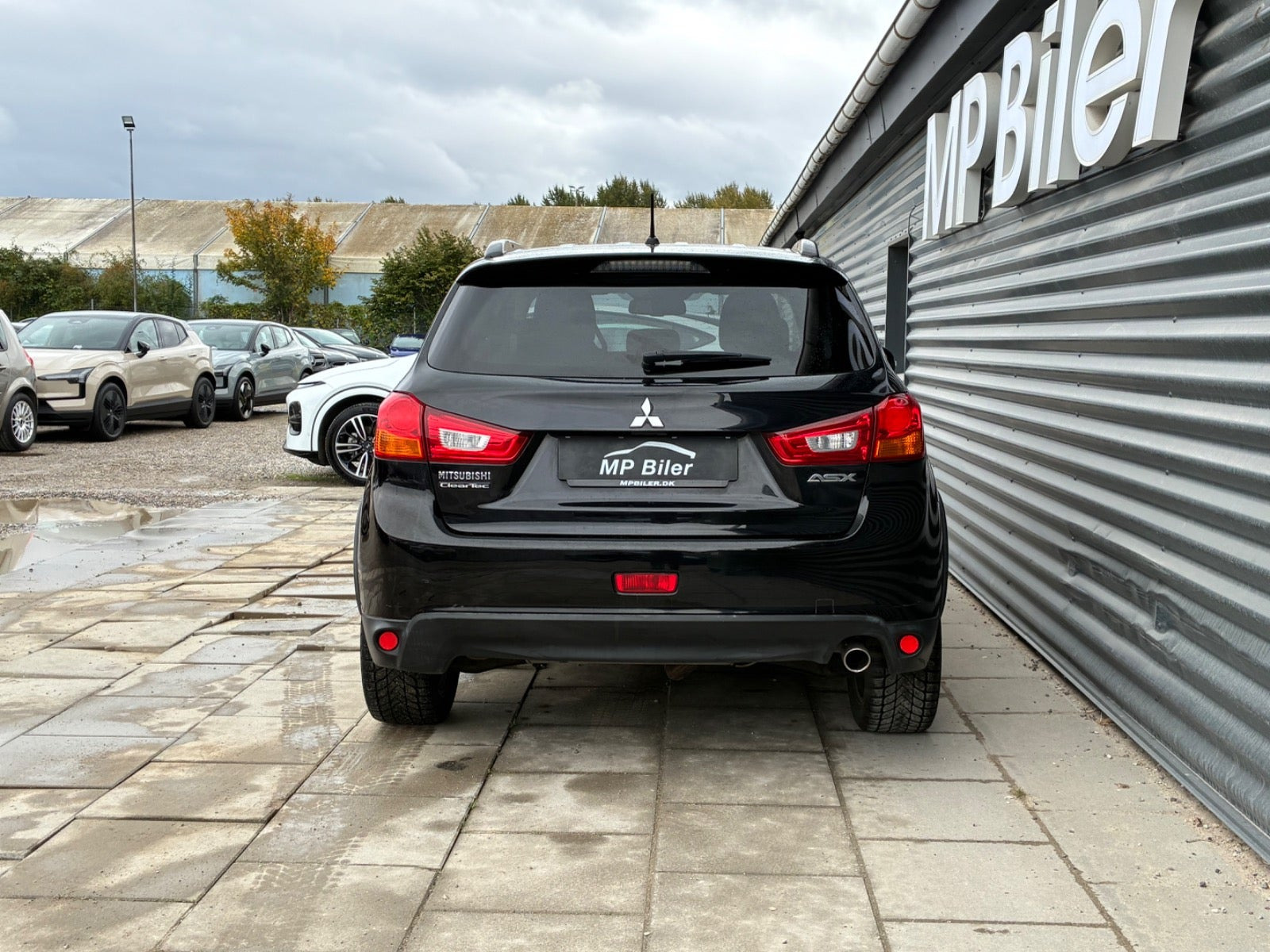 Sort Mitsubishi ASX fra 2016
