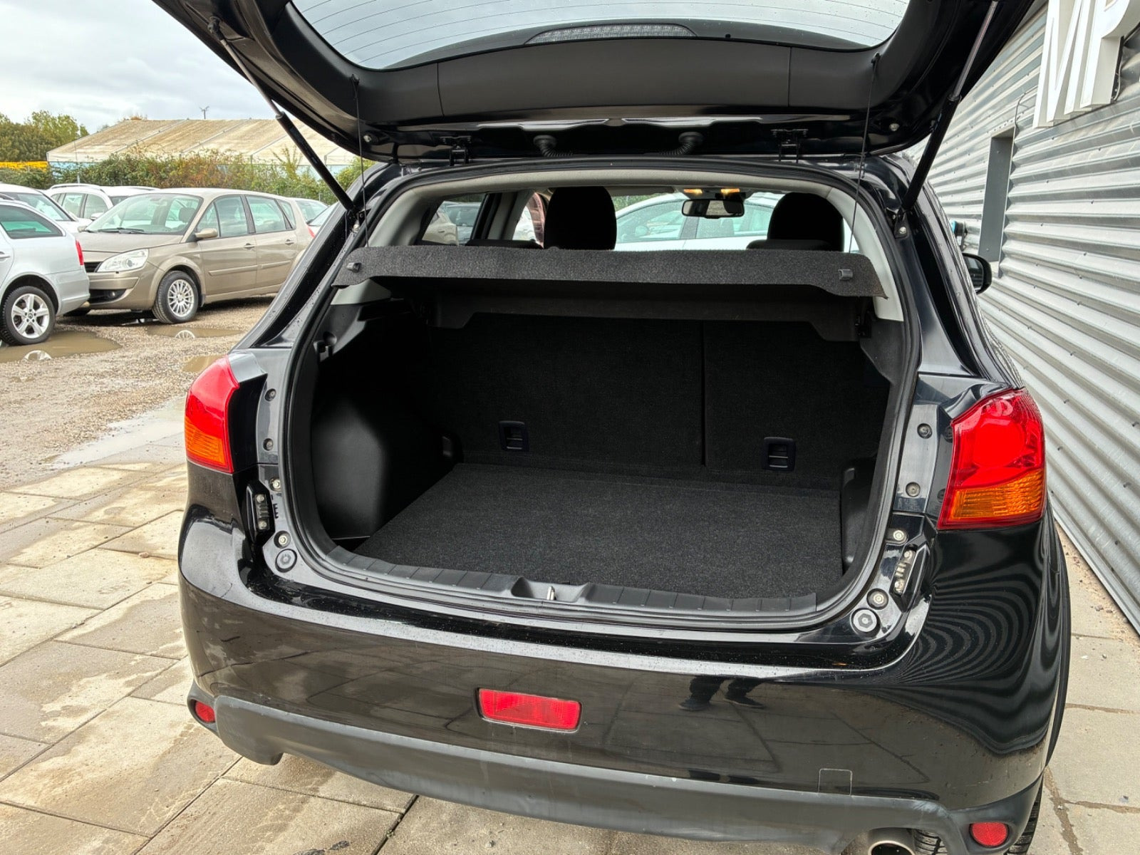 Sort Mitsubishi ASX fra 2016