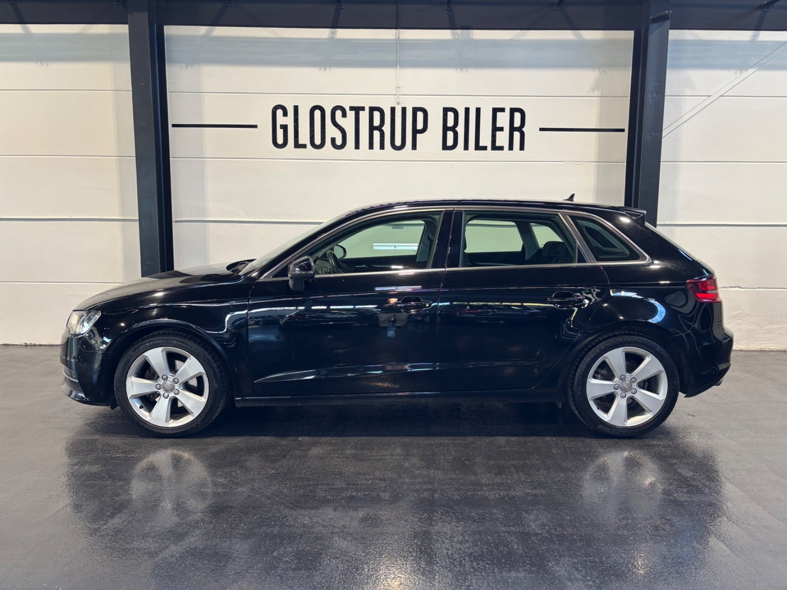 Sort Audi A3 fra 2016