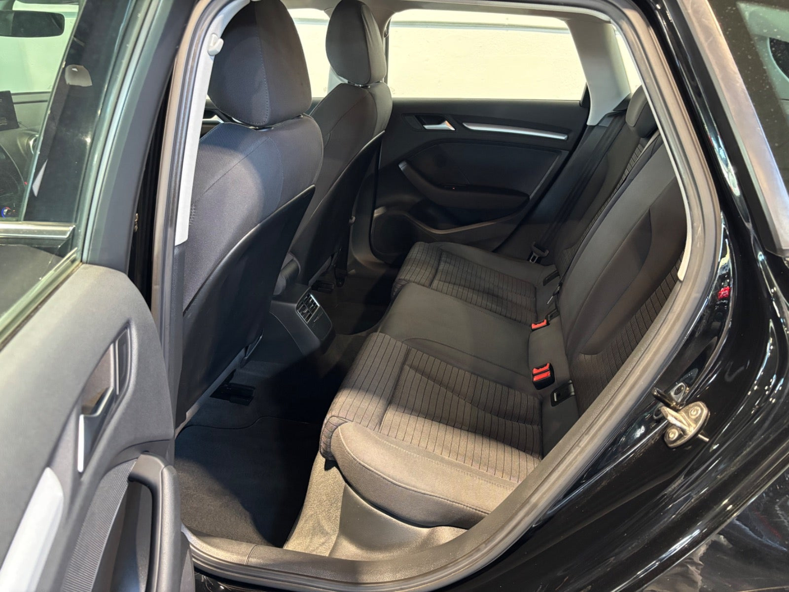 Sort Audi A3 fra 2016