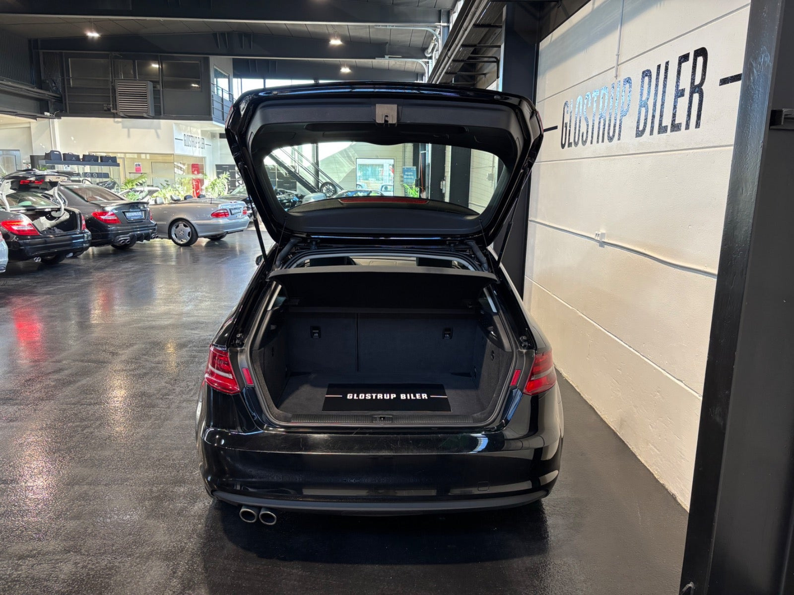 Sort Audi A3 fra 2016