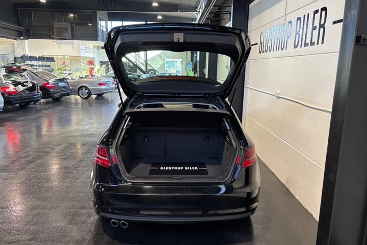 Sort Audi A3 fra 2016
