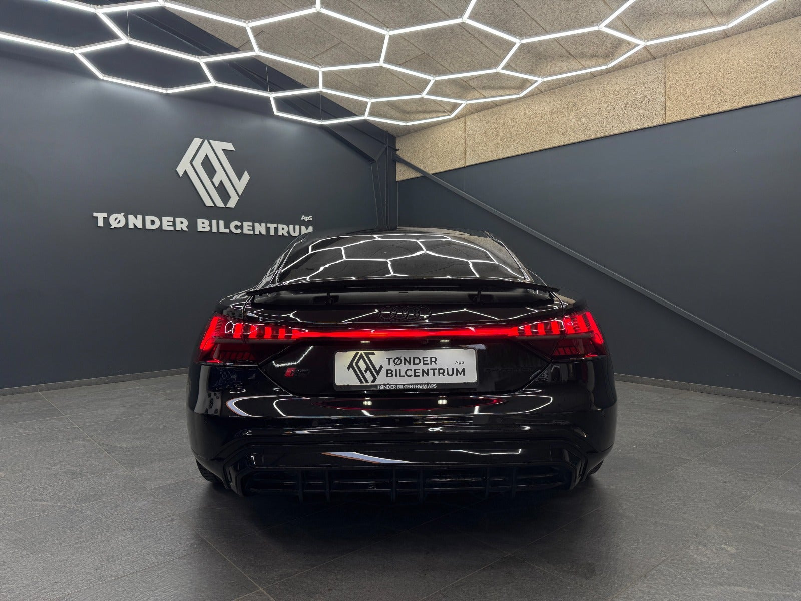 Sort Audi RS e-tron GT fra 2023