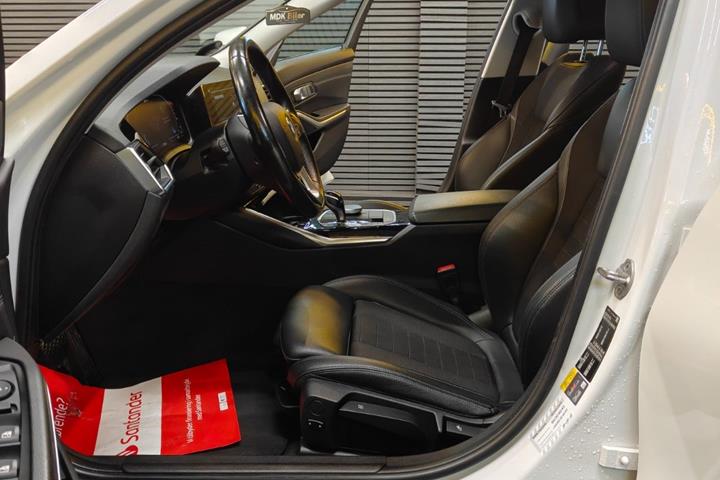 undefined BMW 330e fra 2021