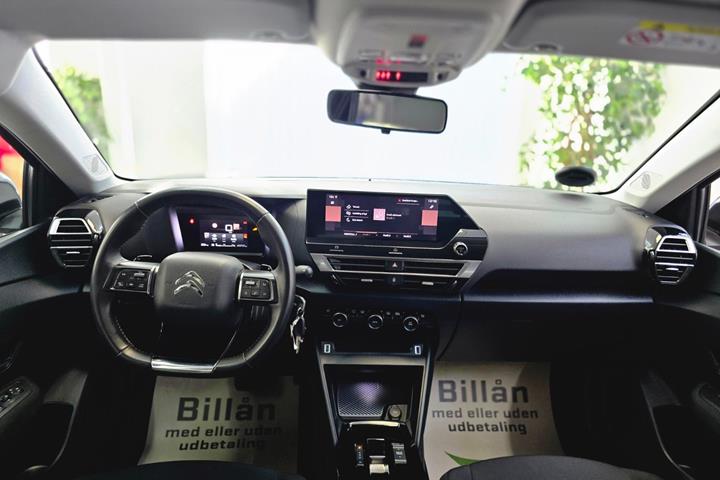 Sort Citroën C4 fra 2021