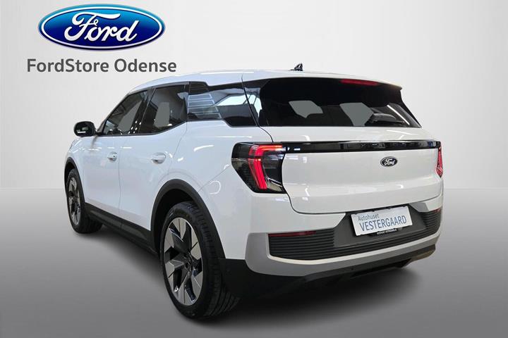 Hvid Ford Explorer fra 2025