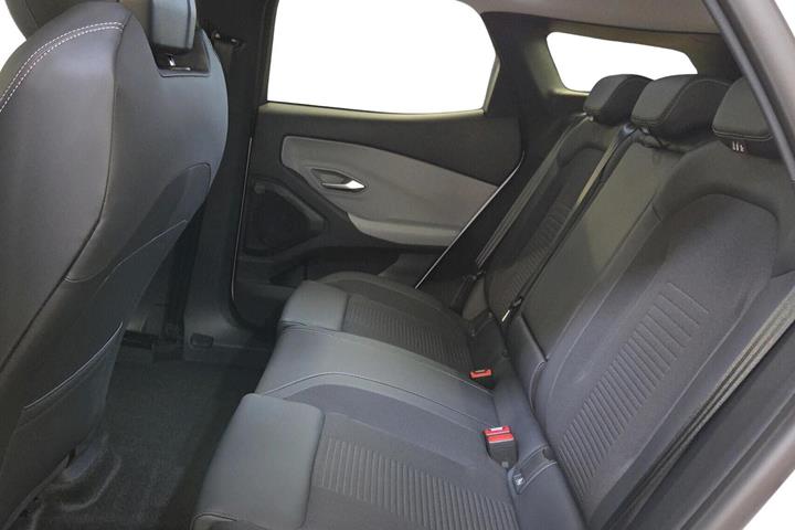Hvid Ford Explorer fra 2025