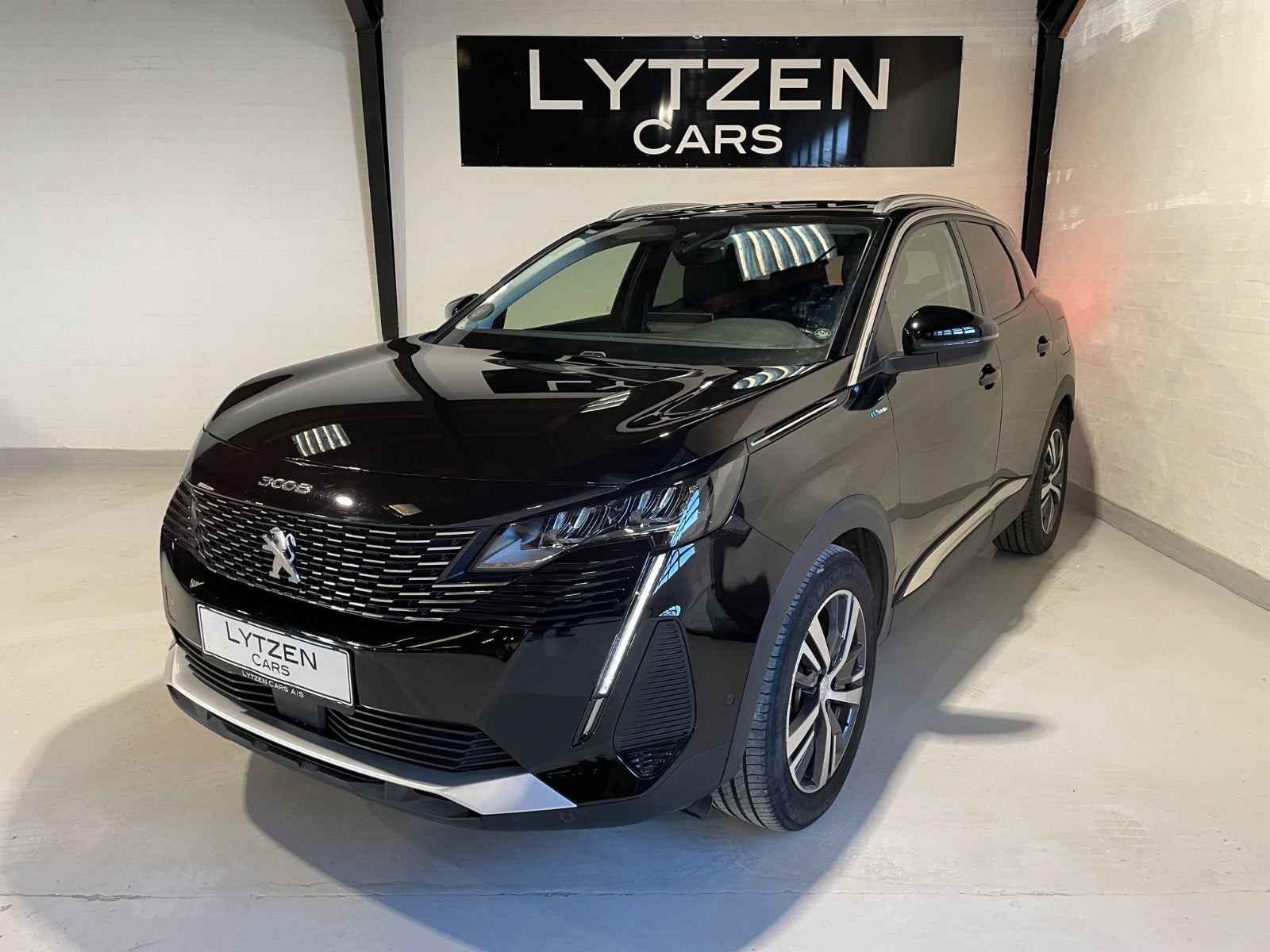 Peugeot 3008 1,6 Hybrid Allure EAT8