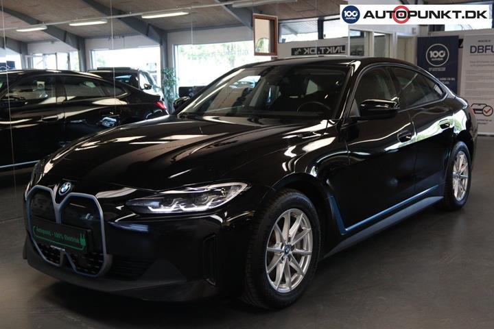 Sort BMW i4 fra 2023