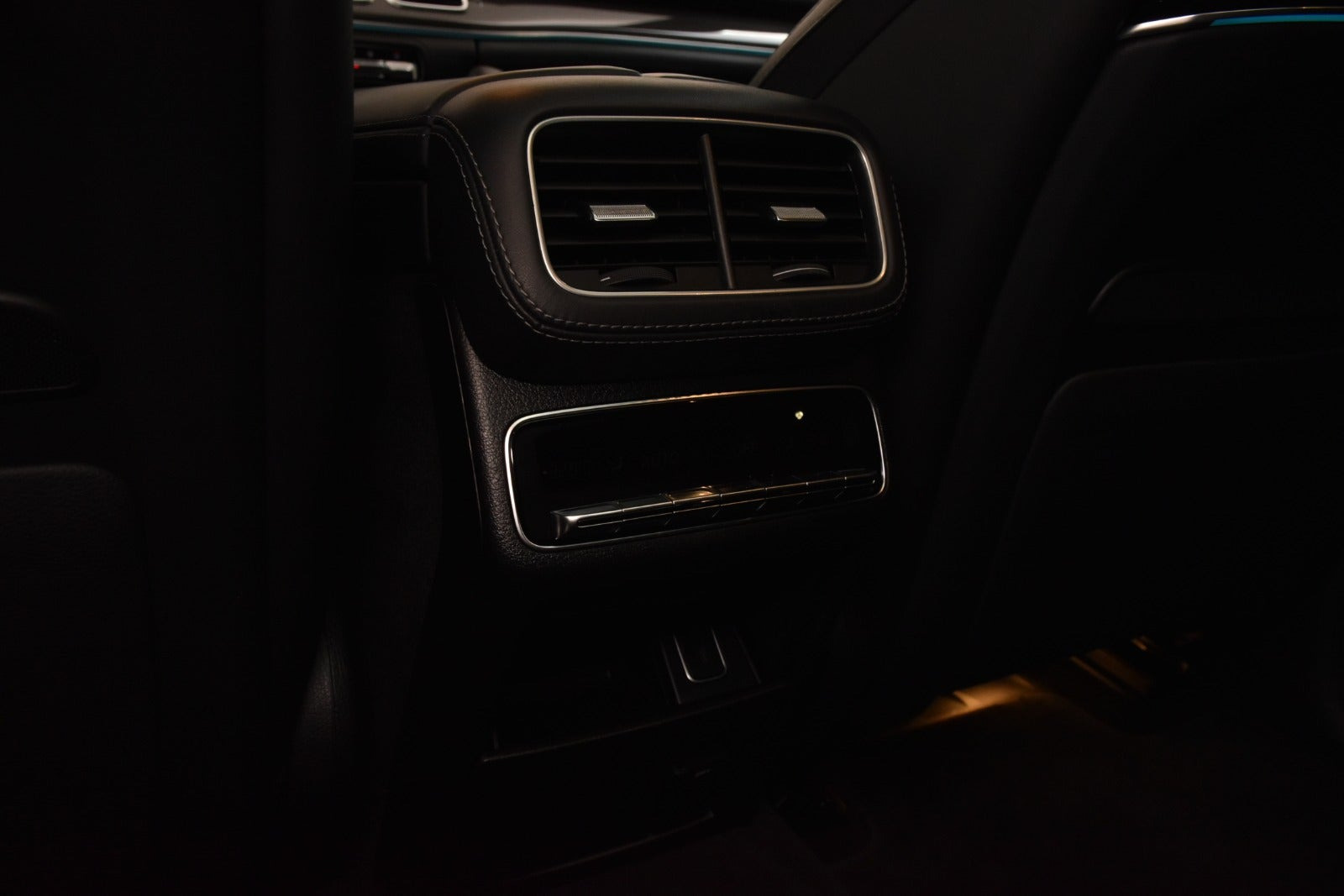 Sort Mercedes GLE350 de fra 2021
