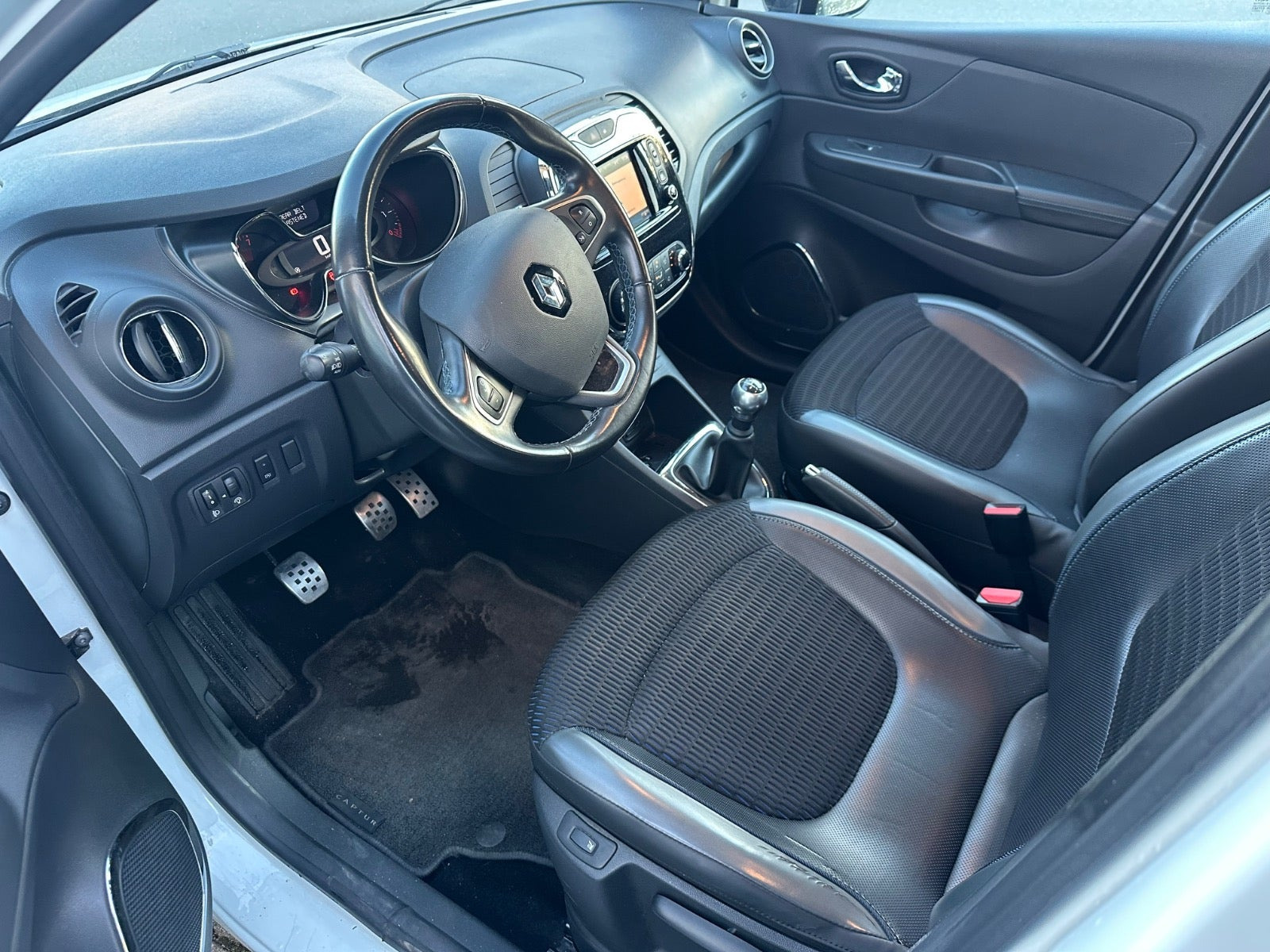 undefined Renault Captur fra 2017