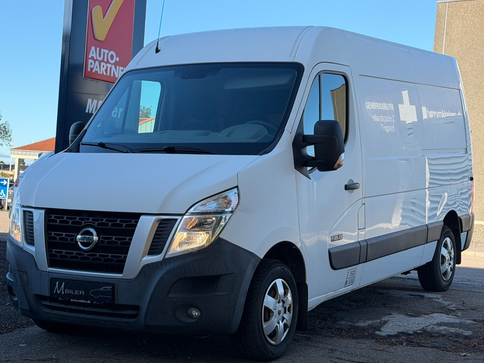 Nissan NV400 2,3 dCi 125 L2H2 Comfort Van
