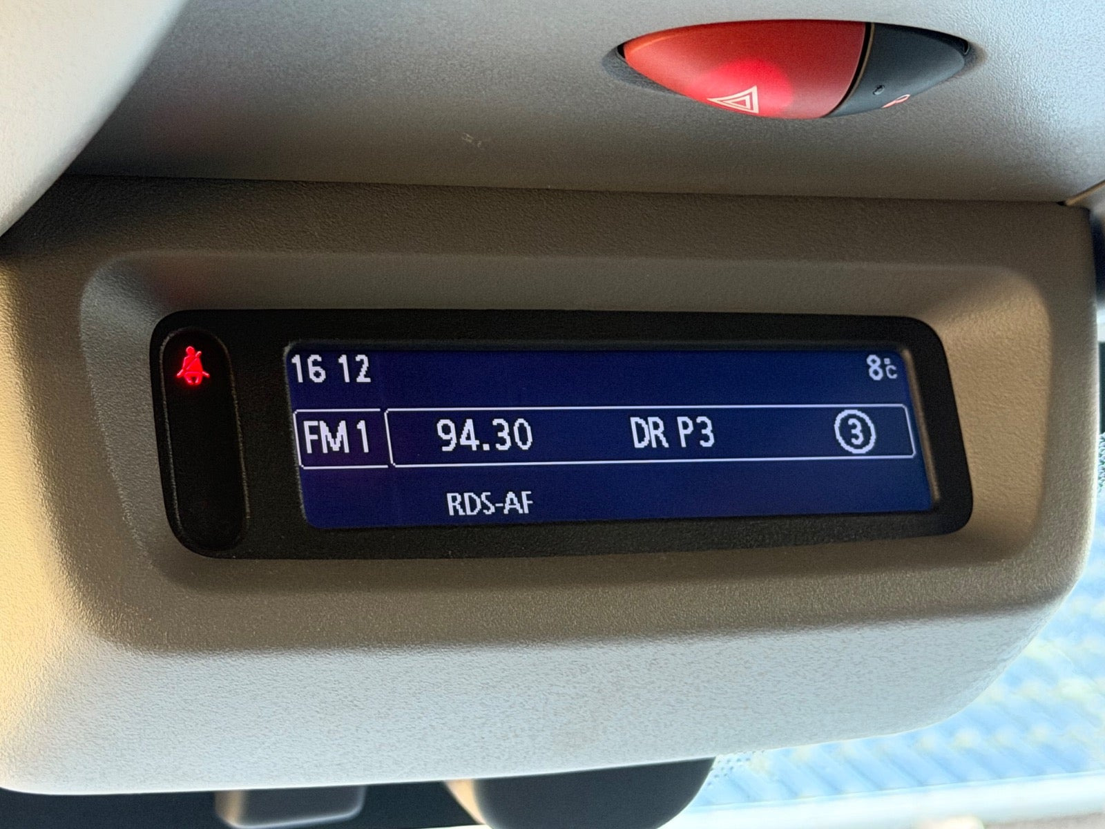 Hvid Nissan NV400 fra 2015