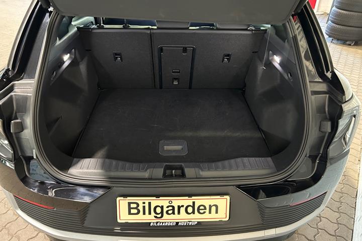 Sort Ford Explorer fra 2025