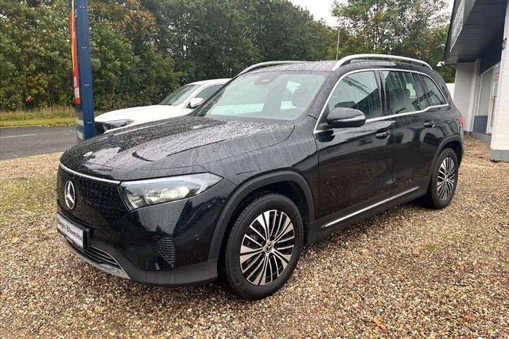 Sort Mercedes EQB250+ fra 2025