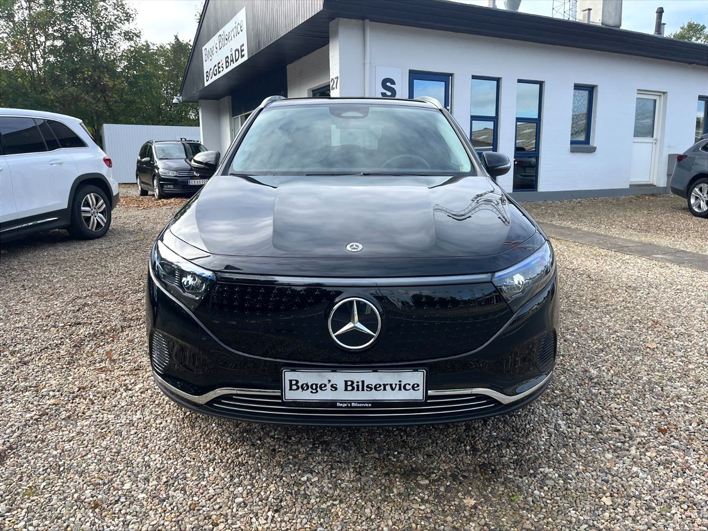 Grå Mercedes B180 fra 2010