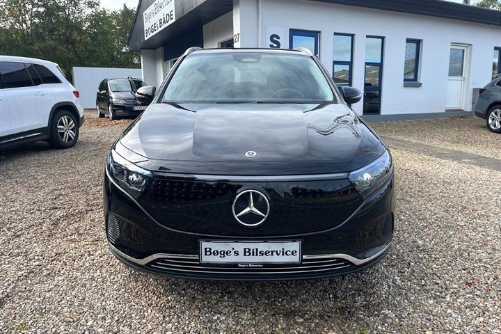 Grå Mercedes B180 fra 2010
