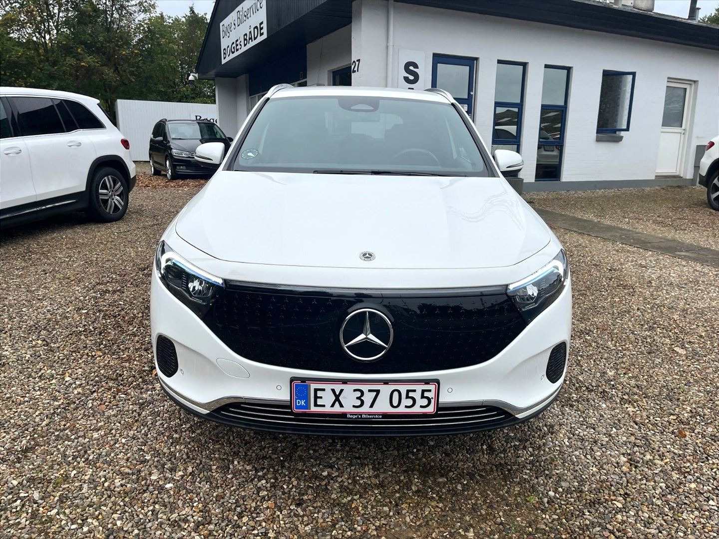 Hvid Mercedes EQA250+ fra 2025