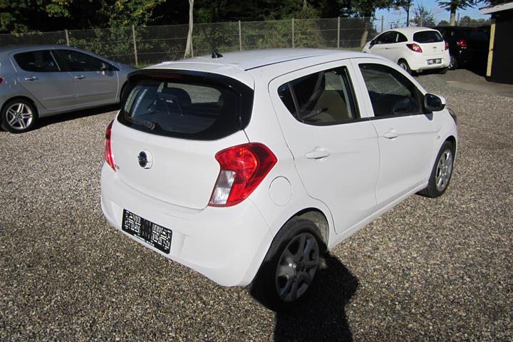 Hvid Opel Karl fra 2016