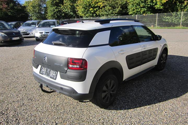 Hvid Citroën C4 Cactus fra 2017