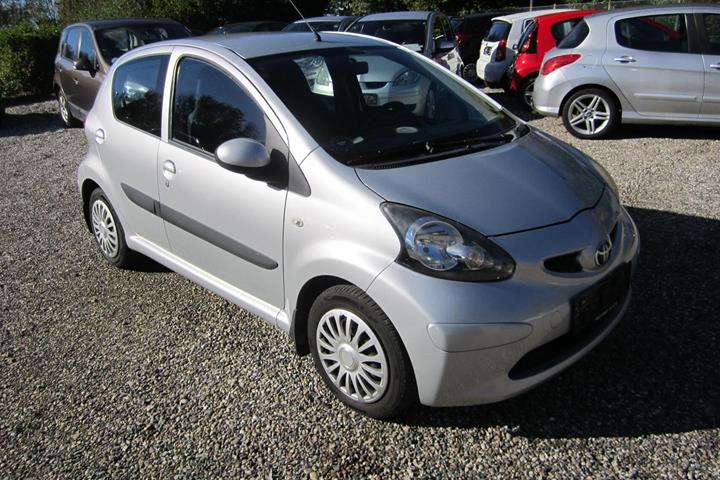 undefined Toyota Aygo 1,0 fra 2007