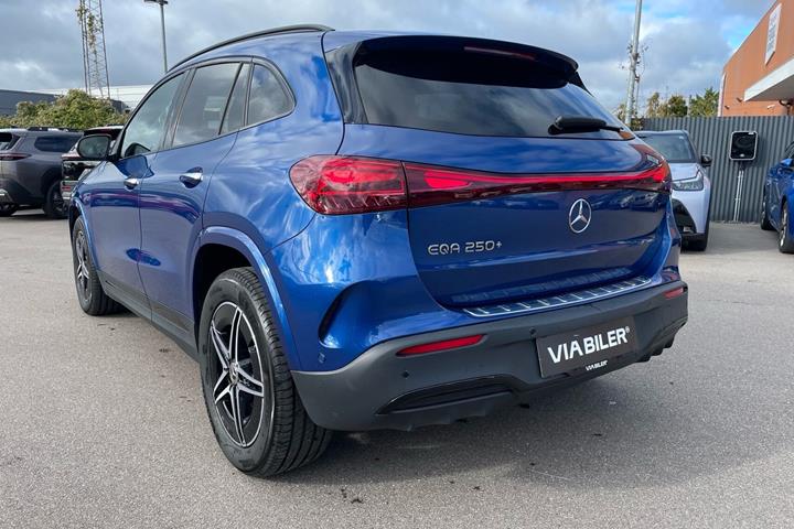 undefined Mercedes EQA250+ fra 2024