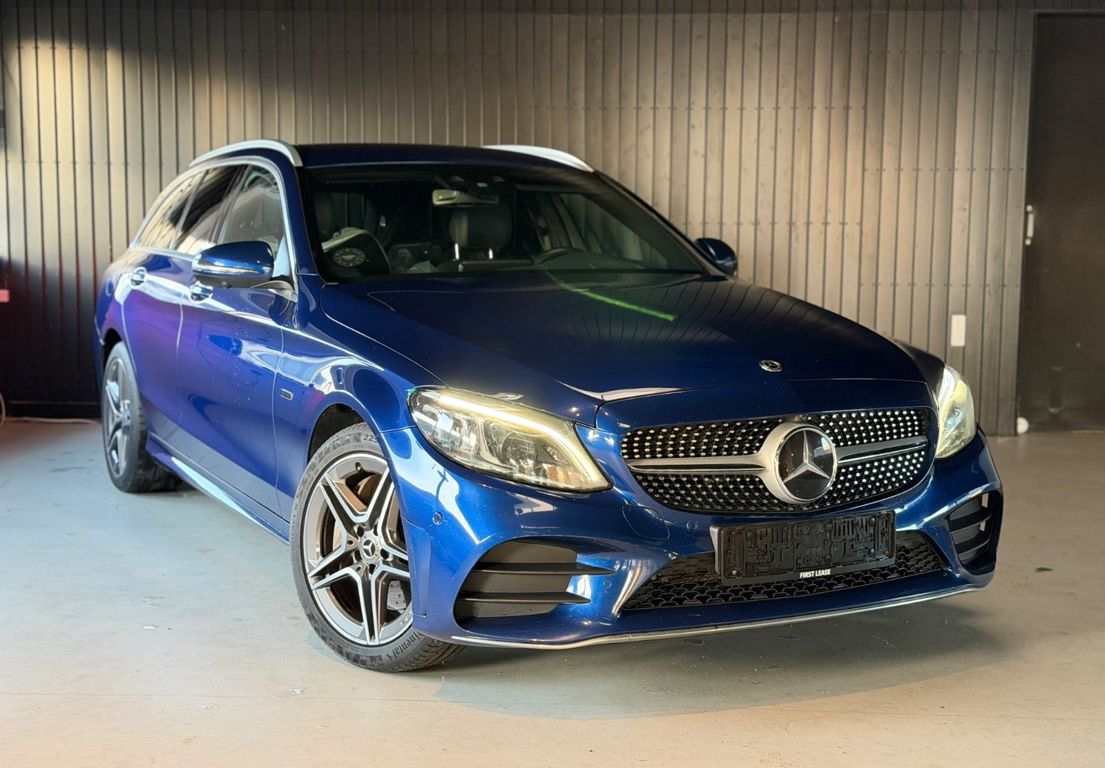 Mercedes C300 de 2,0 AMG Line stc. aut.