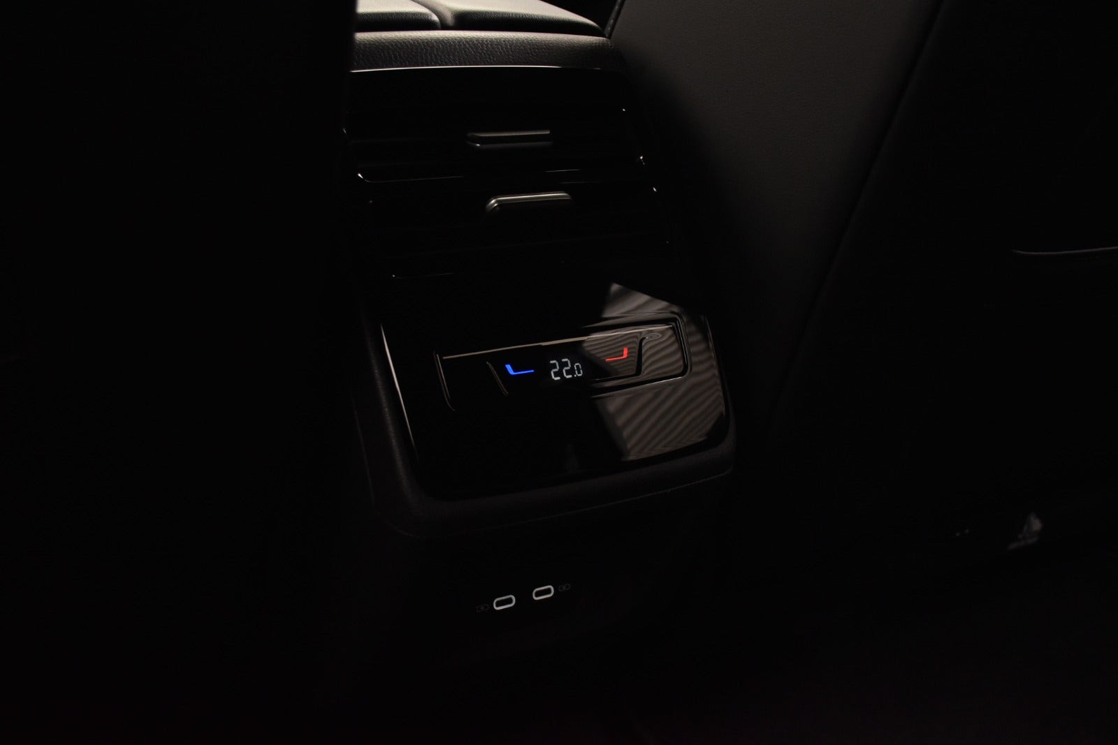 Hvid VW ID.7 fra 2024