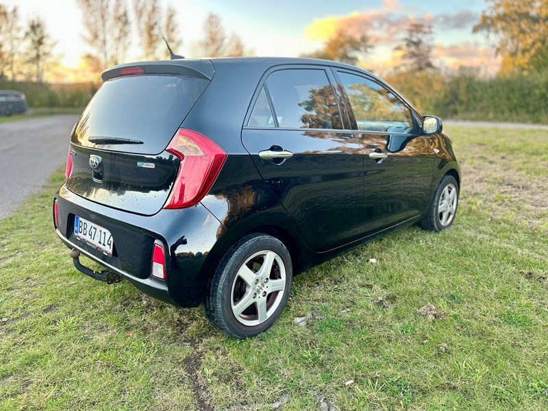 undefined Kia Picanto fra 2016